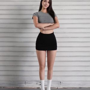 Anti-Exposure Bodycon Sports Short Skirt in Nude - Stylish and Functional Activewear for Modern Athletes