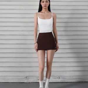 Anti-Exposure Bodycon Sports Short Skirt in Nude - Stylish and Functional Activewear for Modern Athletes