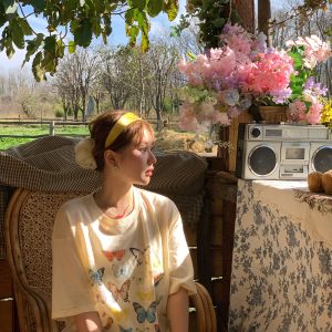 Apricot Yellow Butterfly Print Short Sleeve T-Shirt for Women - Vintage Style Summer Loose Round Neck Top