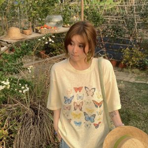 Apricot Yellow Butterfly Print Short Sleeve T-Shirt for Women - Vintage Style Summer Loose Round Neck Top