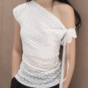 Asymmetrical Off-Shoulder T-Shirt for Women with Textured Floral Design - Summer White Top, 90s-Inspired, Y2K Fashion