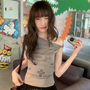 Asymmetrical Shoulder Digital Print T-Shirt for Women - Summer 2025 Slim Fit Elegant Top, Trendy 90s Style