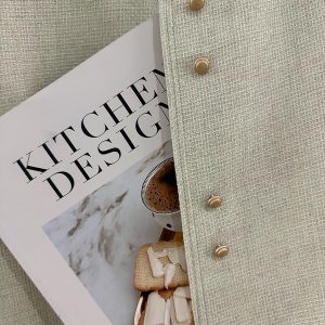 Beige French-Style Wind Coat for Women - High-End Short Top for Spring and Autumn, Exquisite Commuting Fashion 2025