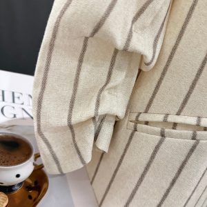 Beige Striped Three-Quarter Sleeve Blazer for Women - 2025 Summer Korean Style Commuter Fashion with High-End Feel
