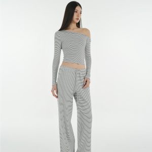 Black and White Striped Off-Shoulder T-Shirt and Straight-Leg Floor-Length Casual Pants Set - Chic Summer Outfit for 90s Style