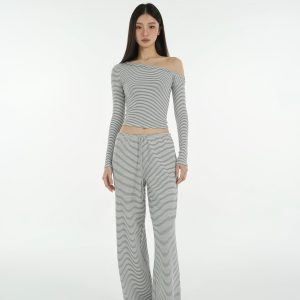 Black and White Striped Off-Shoulder T-Shirt and Straight-Leg Floor-Length Casual Pants Set - Chic Summer Outfit for 90s Style