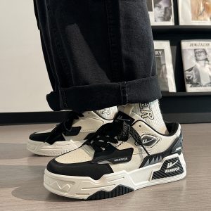 Black and White Thick-Soled Men's Sneakers for Autumn - Trendy Korean Style Casual Shoes for Students