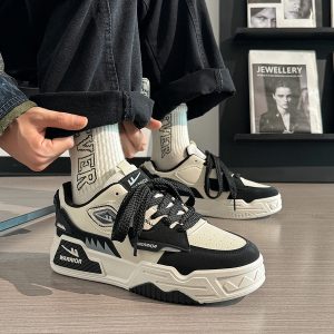 Black and White Thick-Soled Men's Sneakers for Autumn - Trendy Korean Style Casual Shoes for Students
