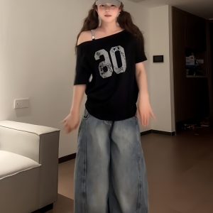 Black Asymmetrical Shoulder Short Sleeve Off-Shoulder T-Shirt with Digital Print – Trendy Women's Casual Summer Top in American Style