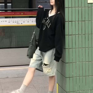 Black Color-Blocking V-Neck Sweatshirt for Women - Casual Long Sleeve Pullover with Letter Print - Spring 90s Lazy Style