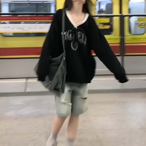 Black Color-Blocking V-Neck Sweatshirt for Women - Casual Long Sleeve Pullover with Letter Print - Spring 90s Lazy Style