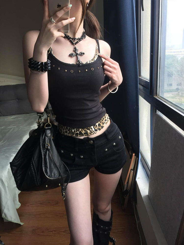 Black Faux Two-Piece Spliced Leopard Print Camisole for Women - Trendy Summer Design, Slim Fit Short Top, Chic Fashion Statement Black Faux Two-Piece Spliced Leopard Print Camisole for Women - Trendy Summer Design, Slim Fit Short Top, Chic Fashion Statement