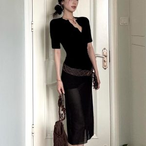 Black Henley Collar Short Sleeve Women's Slim Fit Summer Tee - Trendy Half Sleeve Top for Hot Girl Style