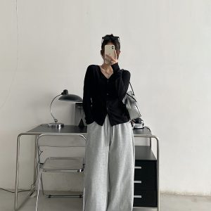 Black Long Sleeve Elastic Waist Cardigan for Women - Flattering Slim-Fit Round Neck Top, Sexy Autumn Layering Essential