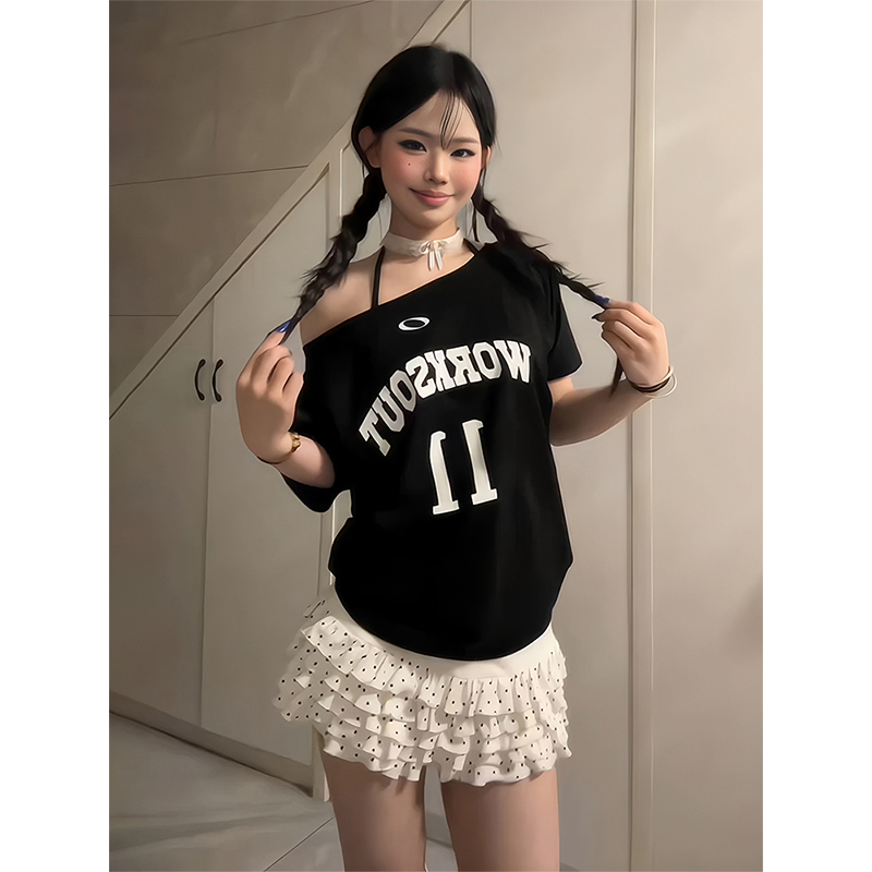 Black Off-Shoulder Short Sleeve Women's T-Shirt - Casual Loose Fit Summer Top with Letter Print - Sexy American Style Fashion