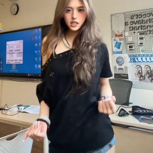 Black Off-Shoulder Women's Summer T-Shirt with Orange Rhinestone Design, Loose Fit Trendy Top, American Style Fashion Essentials