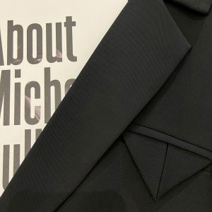 Black Petite Loose Short-Sleeve Blazer for Women - Lightweight Summer 2025 Design, Flattering Short Fit, Stylish & Versatile