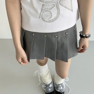 Black Star-Shaped Rivet Pleated Midi Skirt with Layered Design and Versatile Black Strap - Y2K Fashion Essential