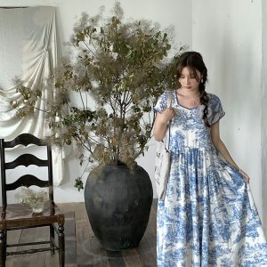 Blue Fan Star Garden French Retro Tencel Short Sleeve Dress for Women, Summer Loose Fit with Flying Sleeves, Vintage 90s Style