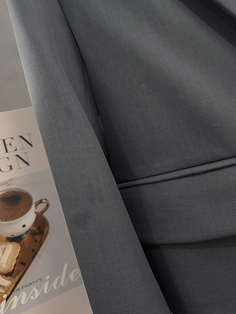 Blue-Gray Short Suit Jacket for Women - Trendy Spring Autumn Style for Petite Office Commuting - High-End Fashion 2025 Blue-Gray Short Suit Jacket for Women - Trendy Spring Autumn Style for Petite Office Commuting - High-End Fashion 2025