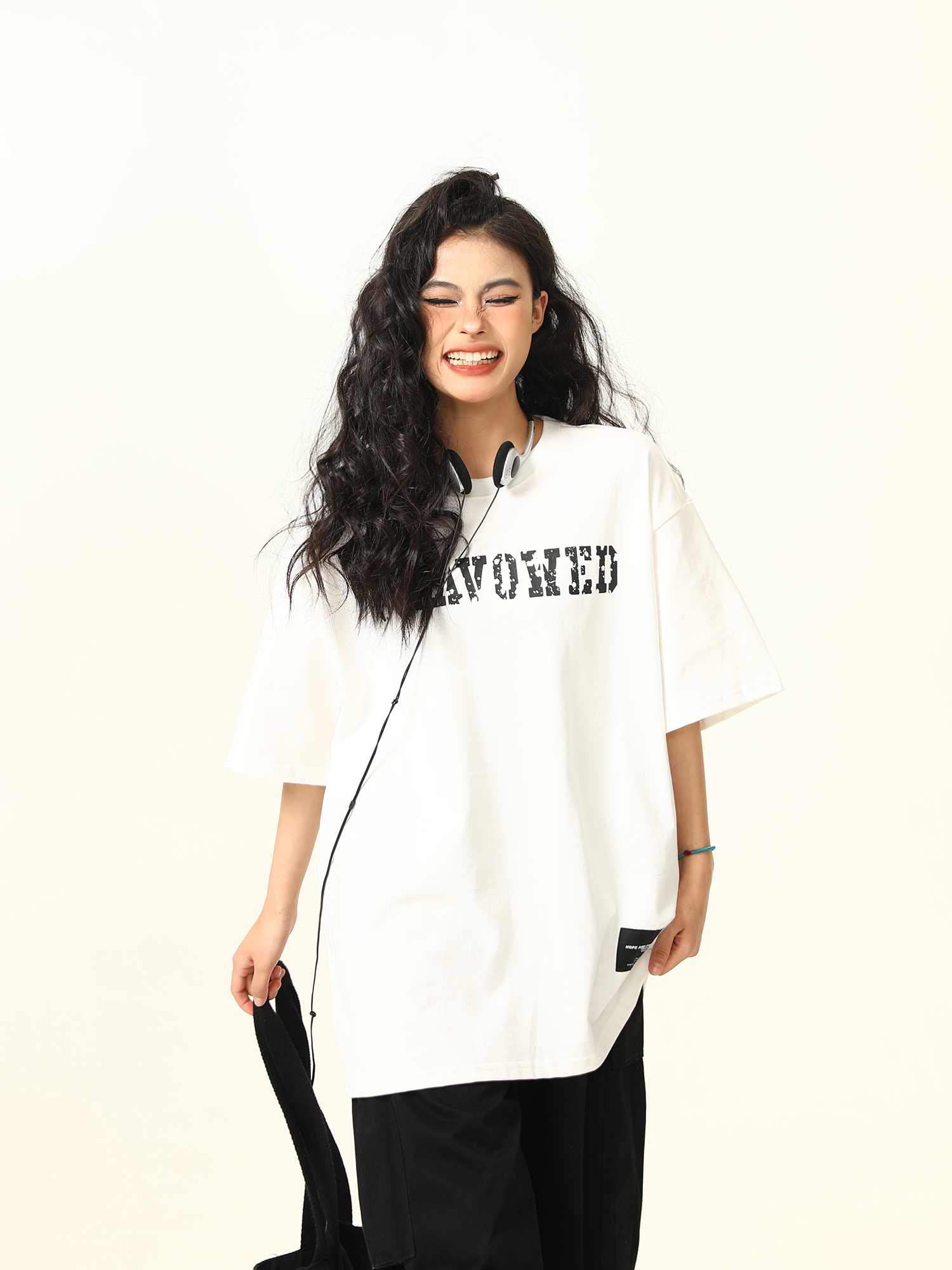 Blurred Letter Short-Sleeve T-Shirt for Men and Women - American Street Style Summer Couple Top Blurred Letter Short-Sleeve T-Shirt for Men and Women - American Street Style Summer Couple Top