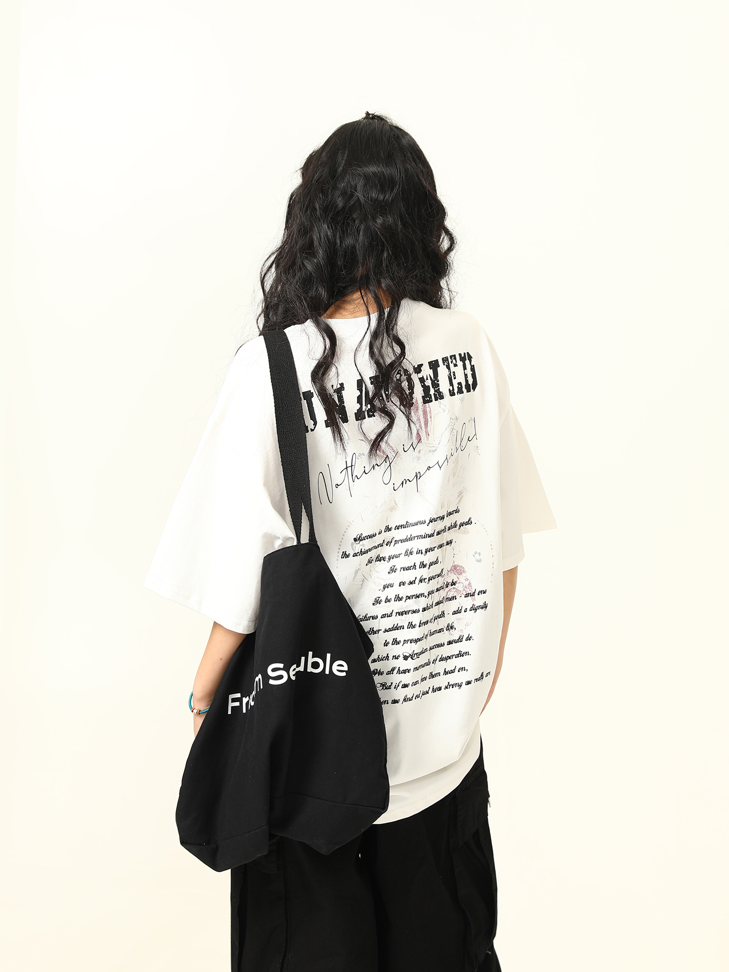 Blurred Letter Short-Sleeve T-Shirt for Men and Women - American Street Style Summer Couple Top Blurred Letter Short-Sleeve T-Shirt for Men and Women - American Street Style Summer Couple Top