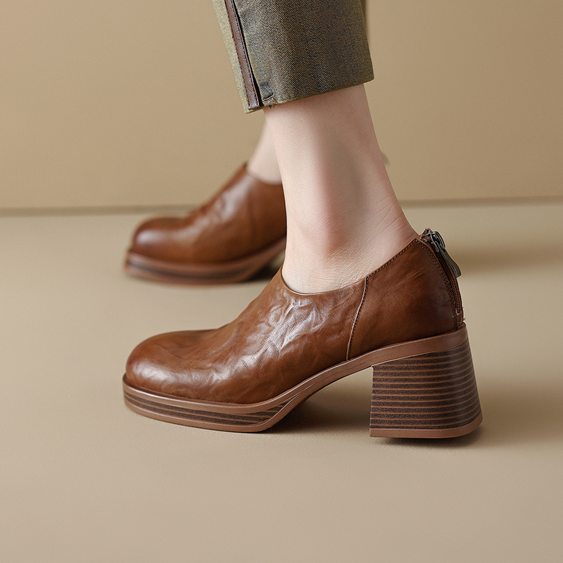 Brown Vintage Italian-Style Soft Sole Ankle Boots with Back Zipper – 6.5 cm Heel, Comfortable Cow Leather Footwear