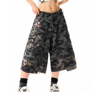 Camouflage Cargo Capri Pants for Women - Loose Fit, Versatile Wide-Leg, American Style, Casual Streetwear