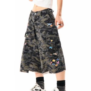 Camouflage Cargo Capri Pants for Women - Loose Fit, Versatile Wide-Leg, American Style, Casual Streetwear