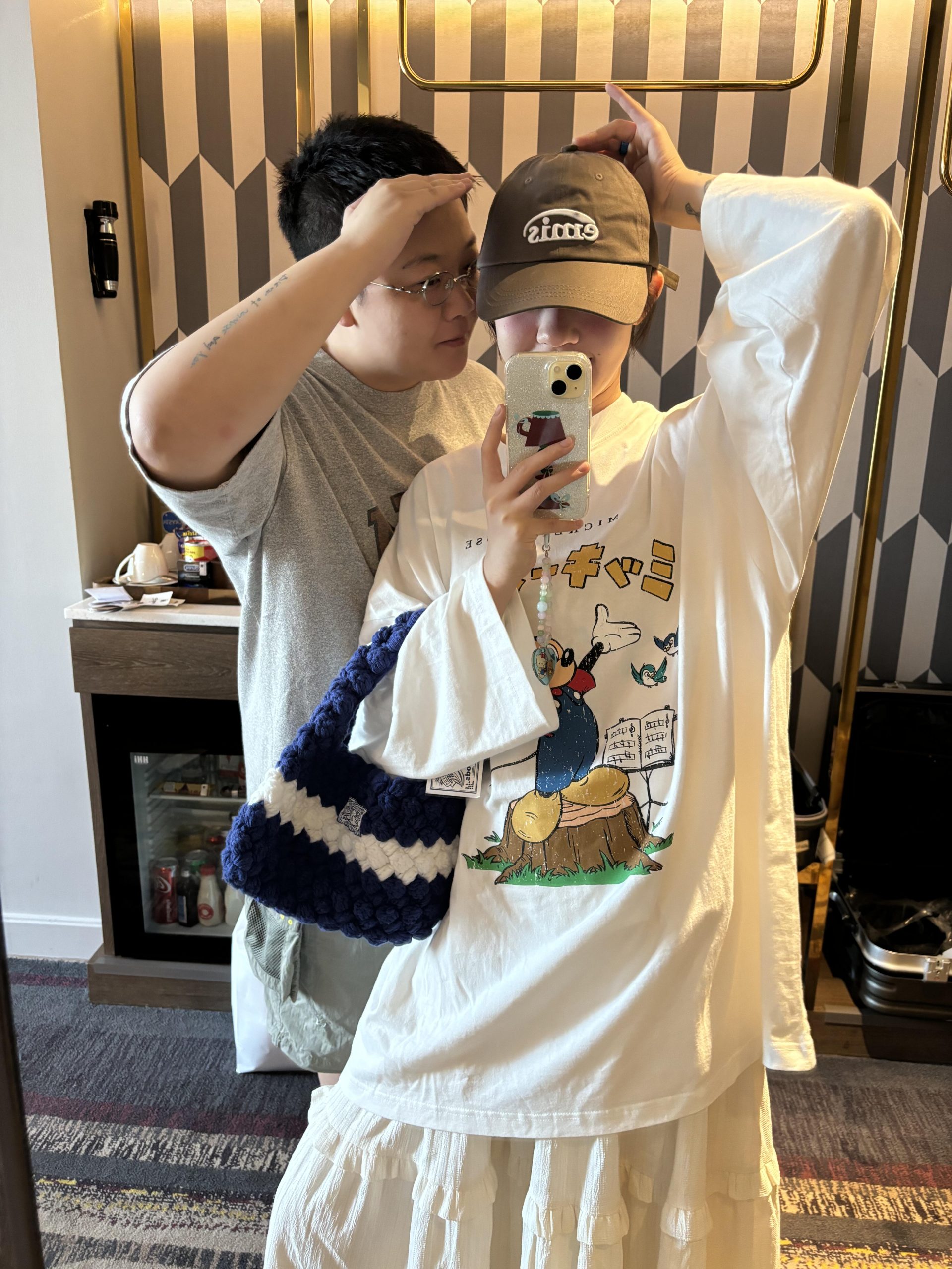 Cartoon Print Casual Oversized Long Sleeve T-Shirt for Autumn & Winter - Korean Style, Youthful and Slimming Cotton Tee Cartoon Print Casual Oversized Long Sleeve T-Shirt for Autumn & Winter - Korean Style, Youthful and Slimming Cotton Tee