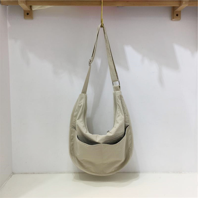Casual Nylon Canvas Dumpling Bag in Japanese and Korean Style for Commuting - Small Crossbody Shoulder Bag Casual Nylon Canvas Dumpling Bag in Japanese and Korean Style for Commuting - Small Crossbody Shoulder Bag