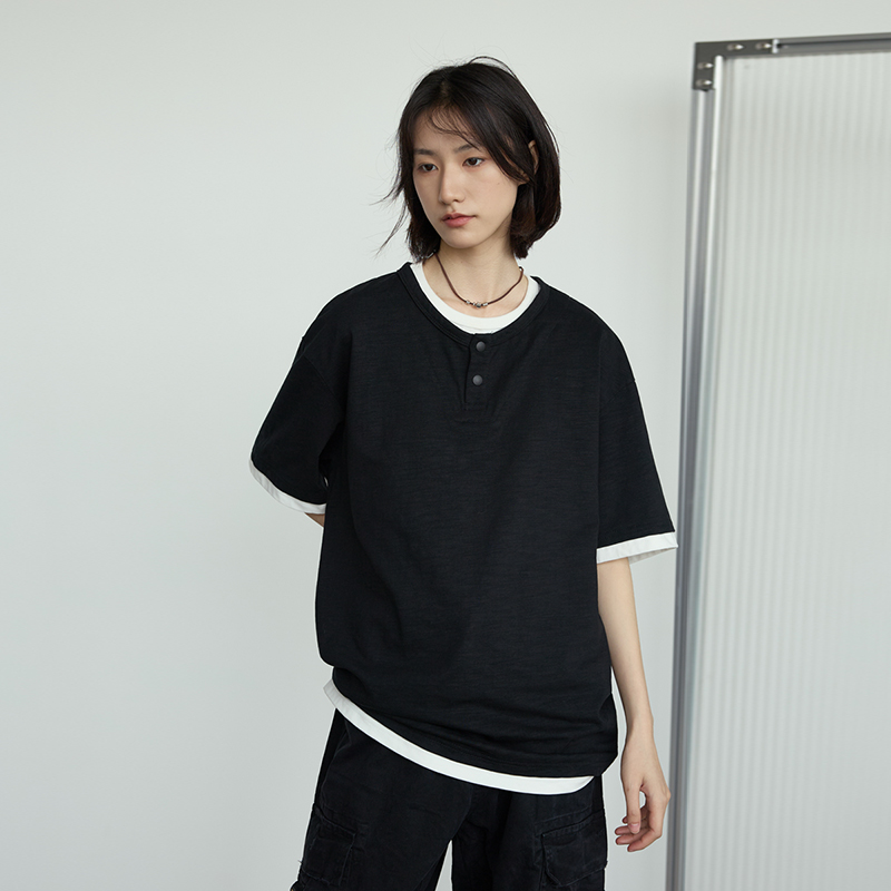 Casual Two-Piece Henley Short Sleeve T-Shirt for Men and Women - Simple Loose Fit, Unisex, Stylish Everyday Wear