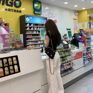 Casual Women's Vintage Work Pants - Loose Slimming White Straight Pants in Girl Group Style, Y2K Inspired Fashion