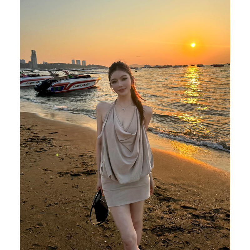 Charming Thai-Inspired Bodycon Dress for Women, Plunging Neckline, Tie Backless Design, Short Length, Trendy Summer Style