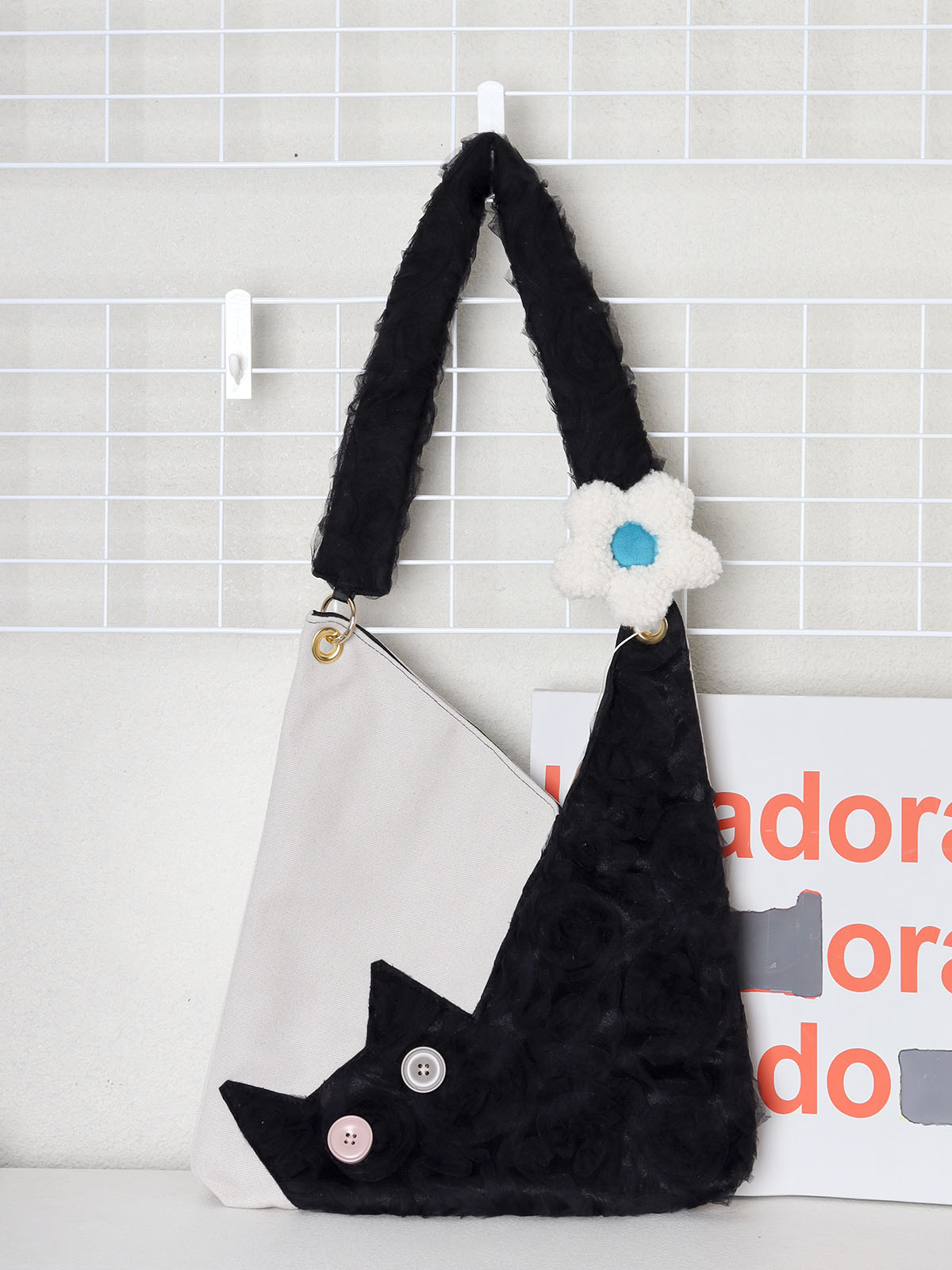 Checkered Denim Cat Plush Large Capacity Shoulder Crossbody Bag - Cute Artistic Style for Unique Fashion Lovers Checkered Denim Cat Plush Large Capacity Shoulder Crossbody Bag - Cute Artistic Style for Unique Fashion Lovers