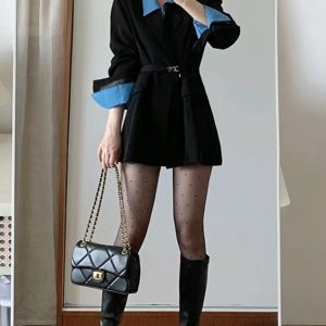 Chic Oversized Black Suit Jacket for Women - Loose Fit Casual Blazer for Spring and Autumn, Perfect for Petite Styles