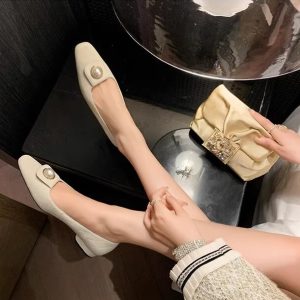 Chic Pearl Mom Shoes - Italian Flat Low-Heeled Shoes for Women, French Elegance, Chanel-Inspired, Trendy Fashion Footwear