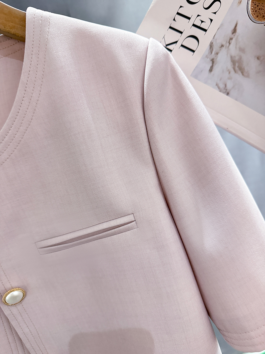 Chic Pink Lightweight Suit Jacket for Women - Versatile Summer 2025 Short Top for Effortless Style Chic Pink Lightweight Suit Jacket for Women - Versatile Summer 2025 Short Top for Effortless Style