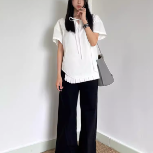 Chic Retro Hong Kong Style V-Neck Tie Design Short Sleeve Top for Women - Loose Casual White Summer Shirt