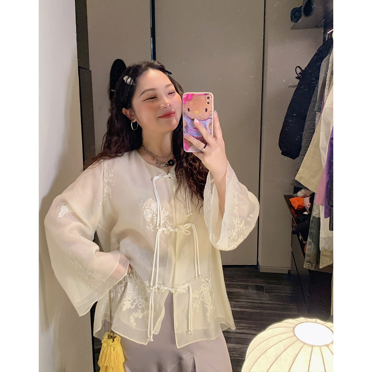 Chinese Style National Wind Shirt for Women - Unique Spring Top 2025, Elegant Design, Vintage Aesthetic, Bohemian Fashion