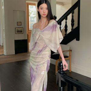 Chinese-Style Vacation Dress with Chest Pads - Flowing Kite Shadow Design, Deconstructed Aesthetic for Effortless Summer Style