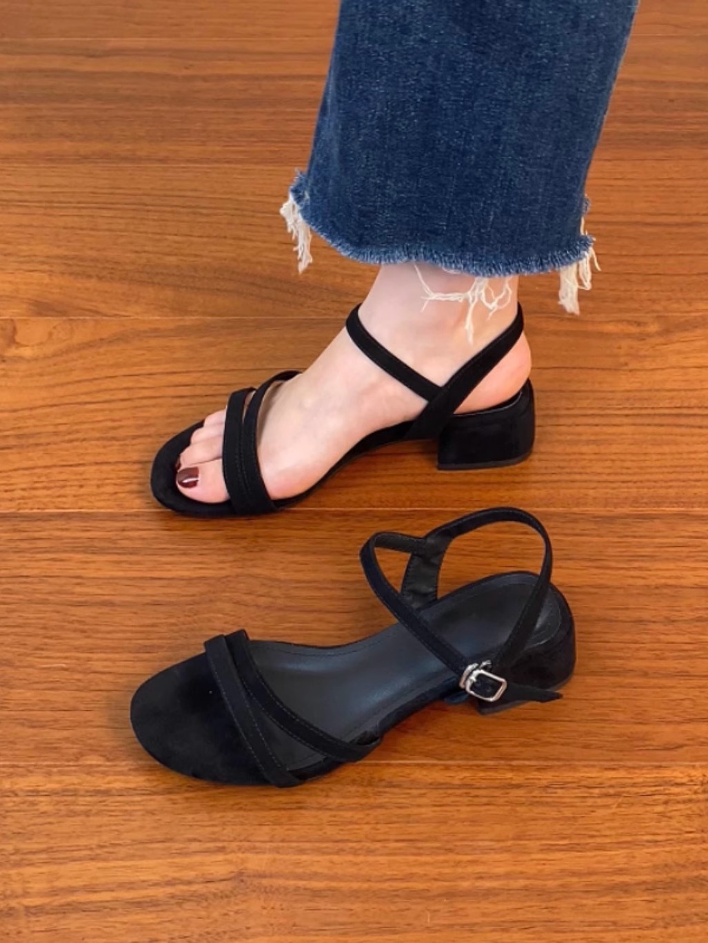 Chunky Heel Open-Toe One-Strap Sandals for Women - Summer 2025 Mid-Heel Sheepskin Footwear in Plus Sizes - Trendy Summer Style Chunky Heel Open-Toe One-Strap Sandals for Women - Summer 2025 Mid-Heel Sheepskin Footwear in Plus Sizes - Trendy Summer Style