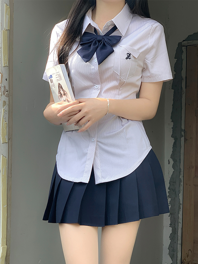 Cinch Waist White and Blue JK Uniform Shirt for Women - Pudding Bear Inspired Niche Top for Spring and Autumn Fashion Cinch Waist White and Blue JK Uniform Shirt for Women - Pudding Bear Inspired Niche Top for Spring and Autumn Fashion
