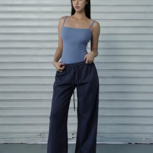 Classic Knitted Ribbed Fitted Tank Top - Versatile Basic Vest for Casual Wear, 90s Style, Essential Wardrobe Staple