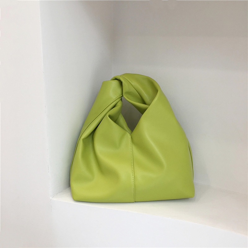 Cloud Bag Handbag 2023 - High-End Smooth Leather, Wrinkled Design, Small Size, Korean Style Fashion Accessory Cloud Bag Handbag 2023 - High-End Smooth Leather, Wrinkled Design, Small Size, Korean Style Fashion Accessory