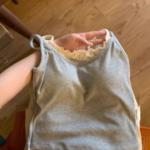 Color-Block Fake Two-Piece Vest for Women with Chest Pads, Summer Ruffled Edge Slim-Fit Camisole Top, Sweet Casual Style