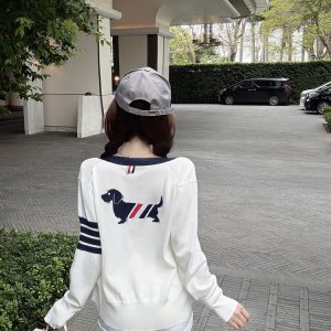 Color-Block Knitted Cardigan - Versatile College Jacket in 90s Style for Trendy Casual Wear