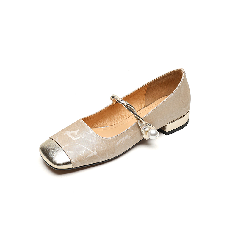 Color-Block Low-Heel Mary Jane Shoes for Women, Spring/Summer 2025 Square-Toe Chunky Heel in Large Sizes, Trendy Fashion Footwear Color-Block Low-Heel Mary Jane Shoes for Women, Spring/Summer 2025 Square-Toe Chunky Heel in Large Sizes, Trendy Fashion Footwear