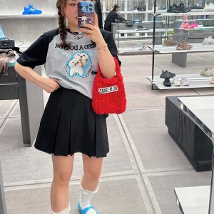 Color-Block Short Sleeve T-Shirt for Women with Shoulder Pads - Stylish Summer 2025 Blouse, Age-Reducing, Trendy Fashion Top