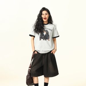 Color-Blocked American Retro Short Sleeve T-Shirt for Women - Trendy Summer Top for Small Dogs - Casual Fashion